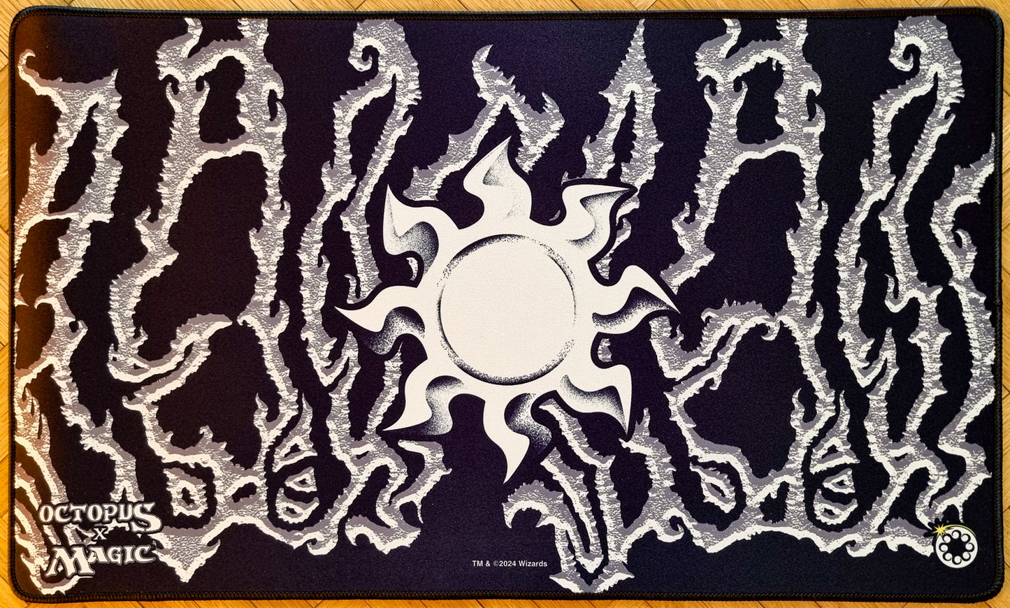 Magic: The Gathering Octopus Plains - Embroidered - MTG Playmat