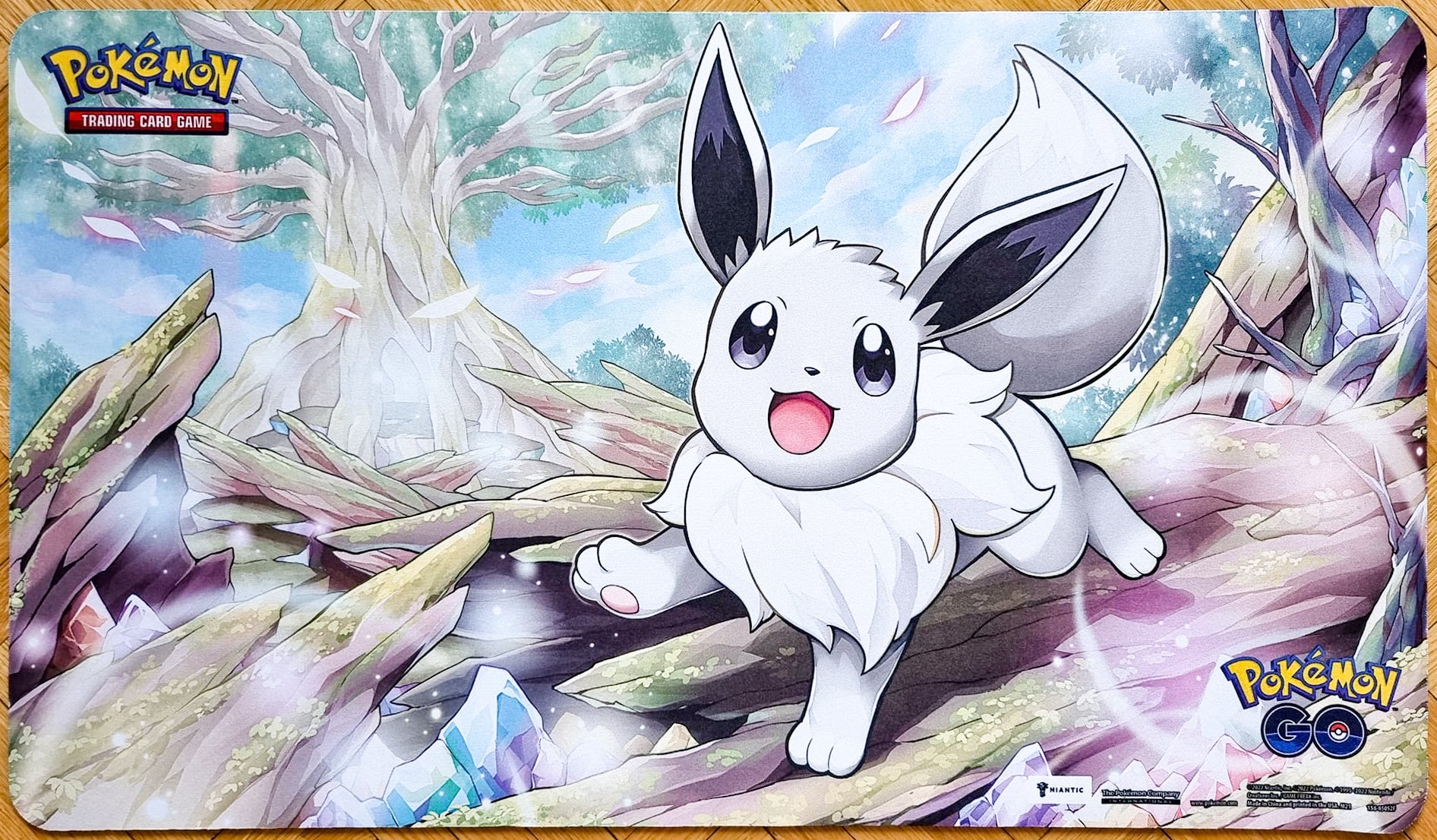 Radiant Eevee - Souichirou Gunjima - Pokemon TCG: Pokemon Go Premium C MTGPlaymats Radiant Eevee - Souichirou Gunjima - Pokemon TCG: Pokemon Go Premium C MTGPlaymats
