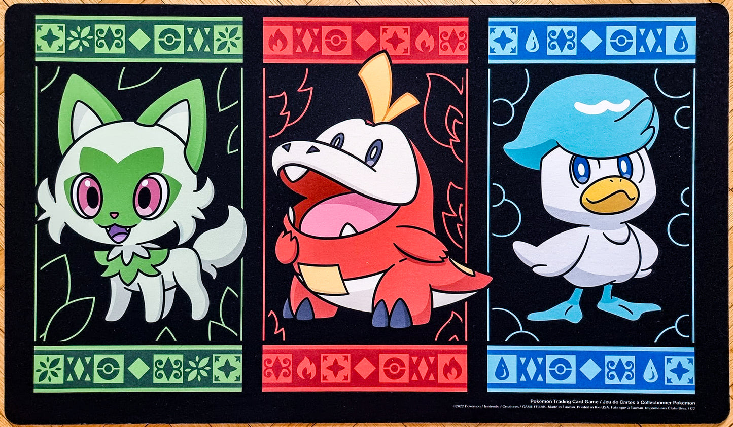 Sprigatito, Fuecoco y Quaxly - Tapete de juego Pokémon