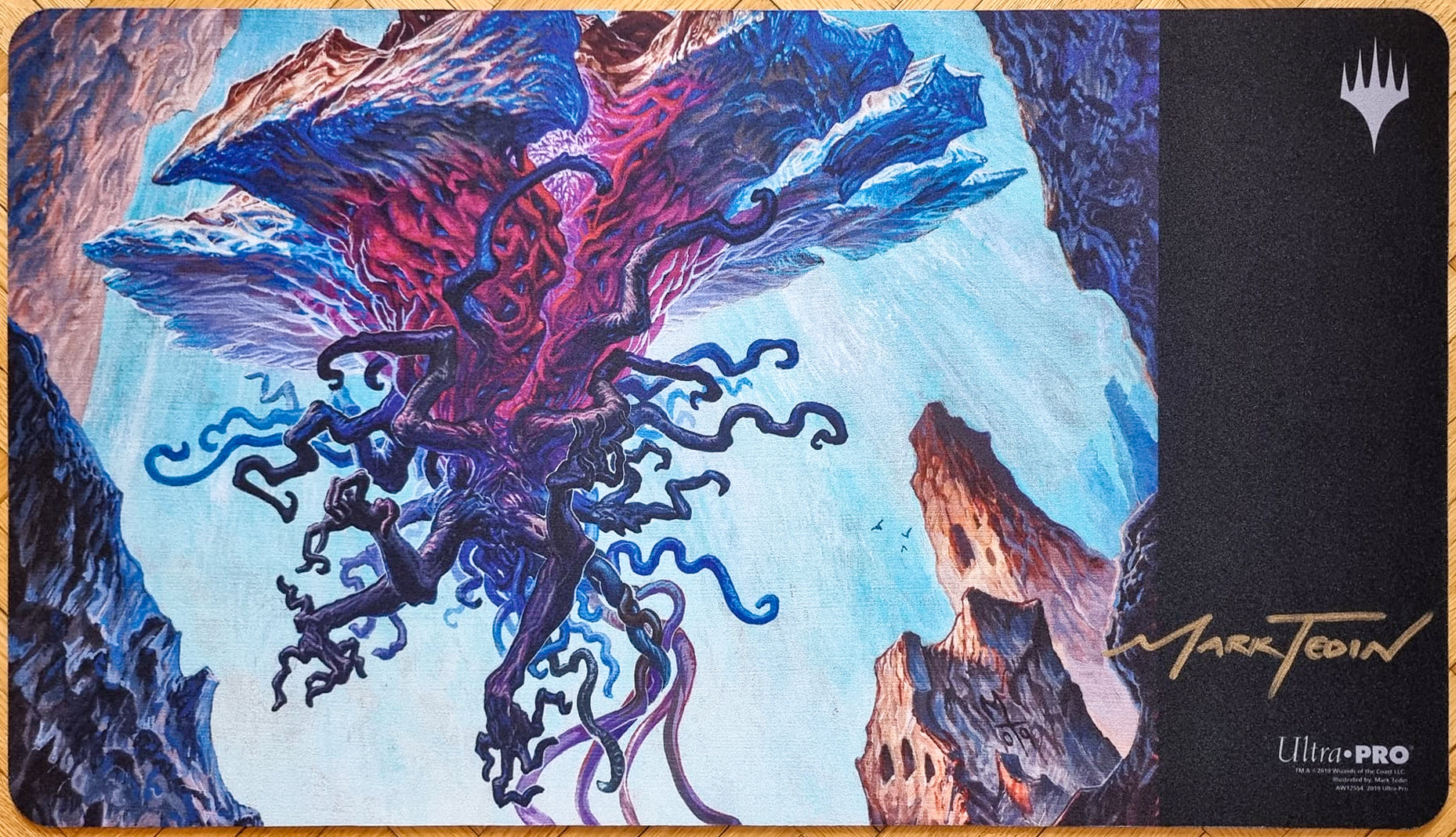 Emrakul, the Aeons Torn - Mark Tedin - Signed by the Artist in Gold Color - MTG Playmat