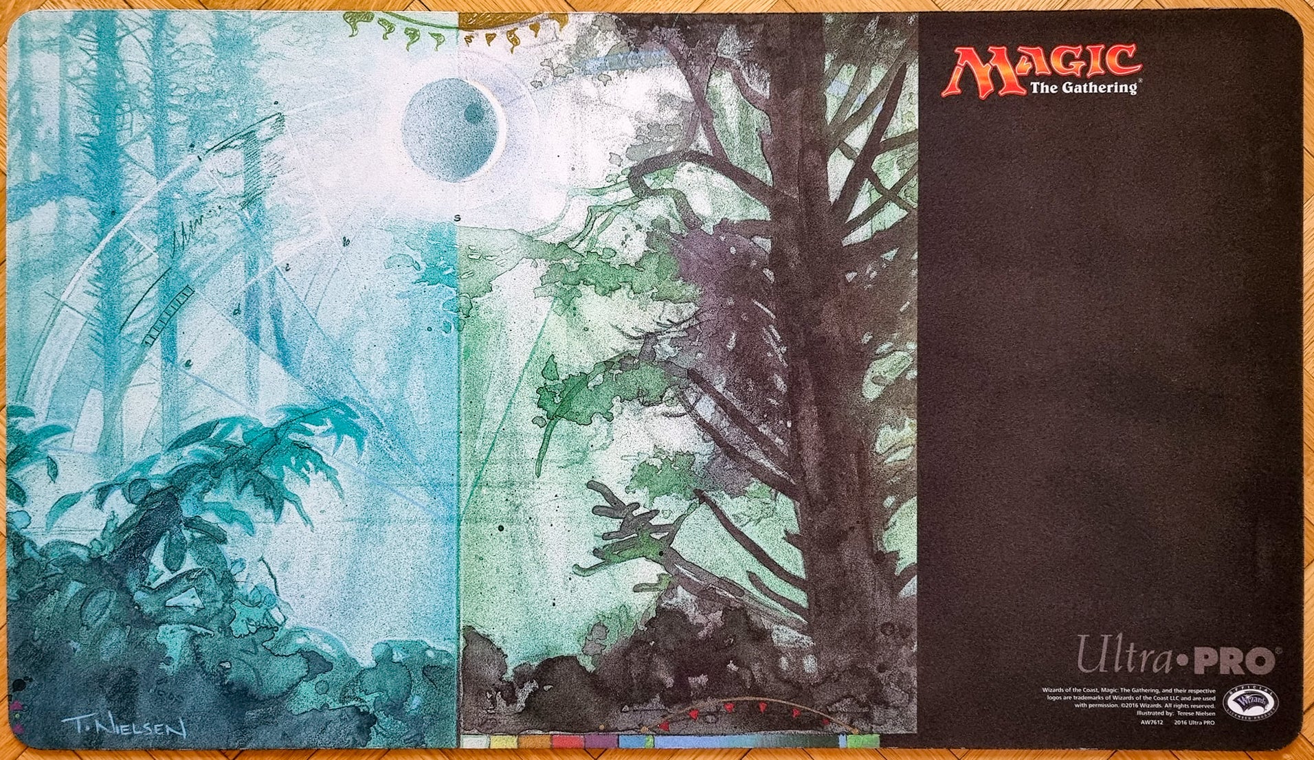 限定　希少　MTG guru 森 プレイマット Terese Nielsen 限定希少MTG guru 森 プレイマット Terese Nielsen